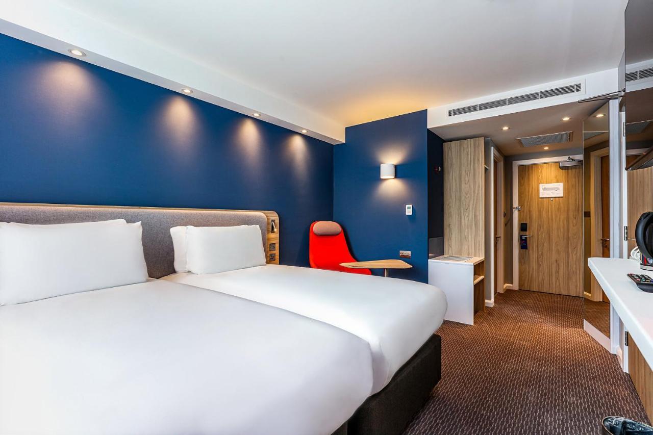 Holiday Inn Express - Marne-La-Vallee Val D'Europe By Ihg Bailly-Romainvilliers Exterior foto